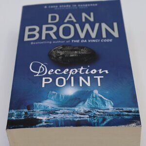 Deception Point by Dan Brown - Paperback Suspense Thriller